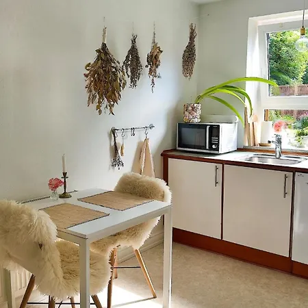 Appartement Lovely 3-room In By The Sea *